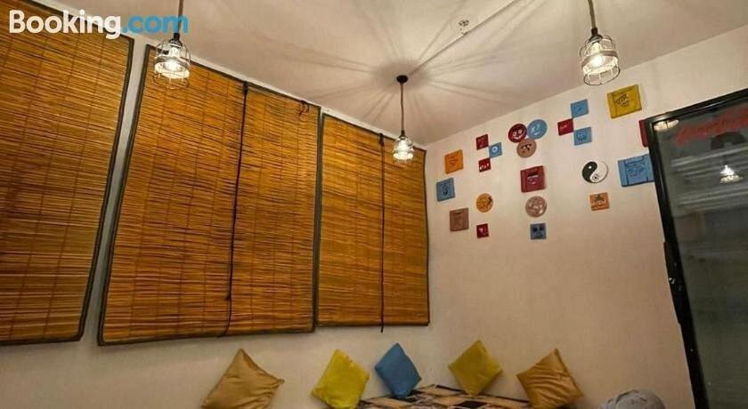 Travel Monkey Hostel Agra  Exterior photo